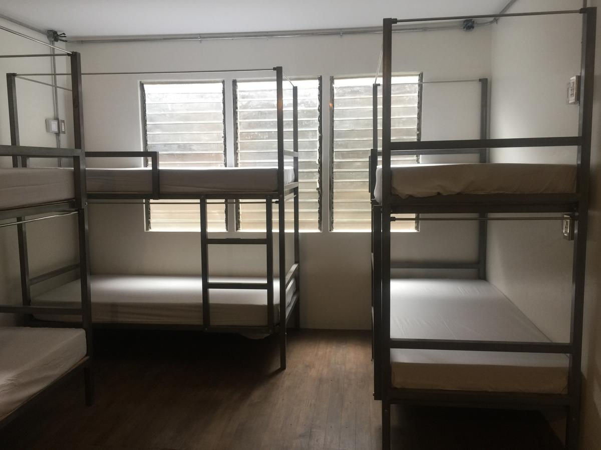 The Hub District Hostel And Dorm ماكاتي المظهر الخارجي الصورة